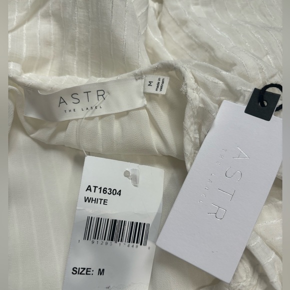 ASTR Long Sleeve Top Medium - Picture 4 of 4